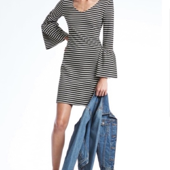 NWT BANANA REPUBLIC BELL SLEEVE STRIPE PONTE SHEATH DRESS - Picture 11 of 12